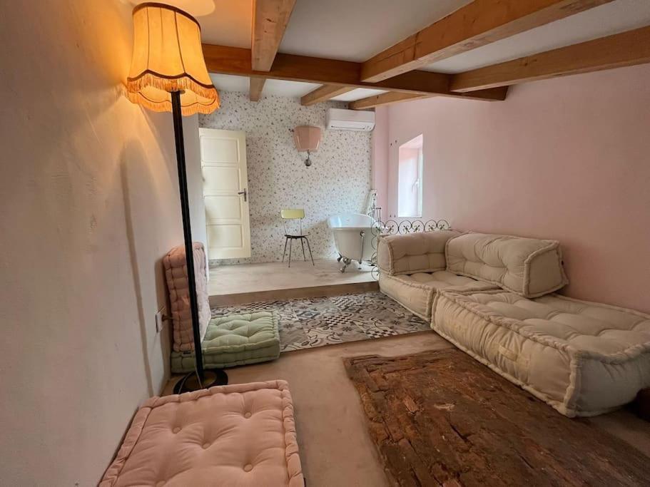 La Scalinata Apartment บอร์ดิเกรา ภายนอก รูปภาพ