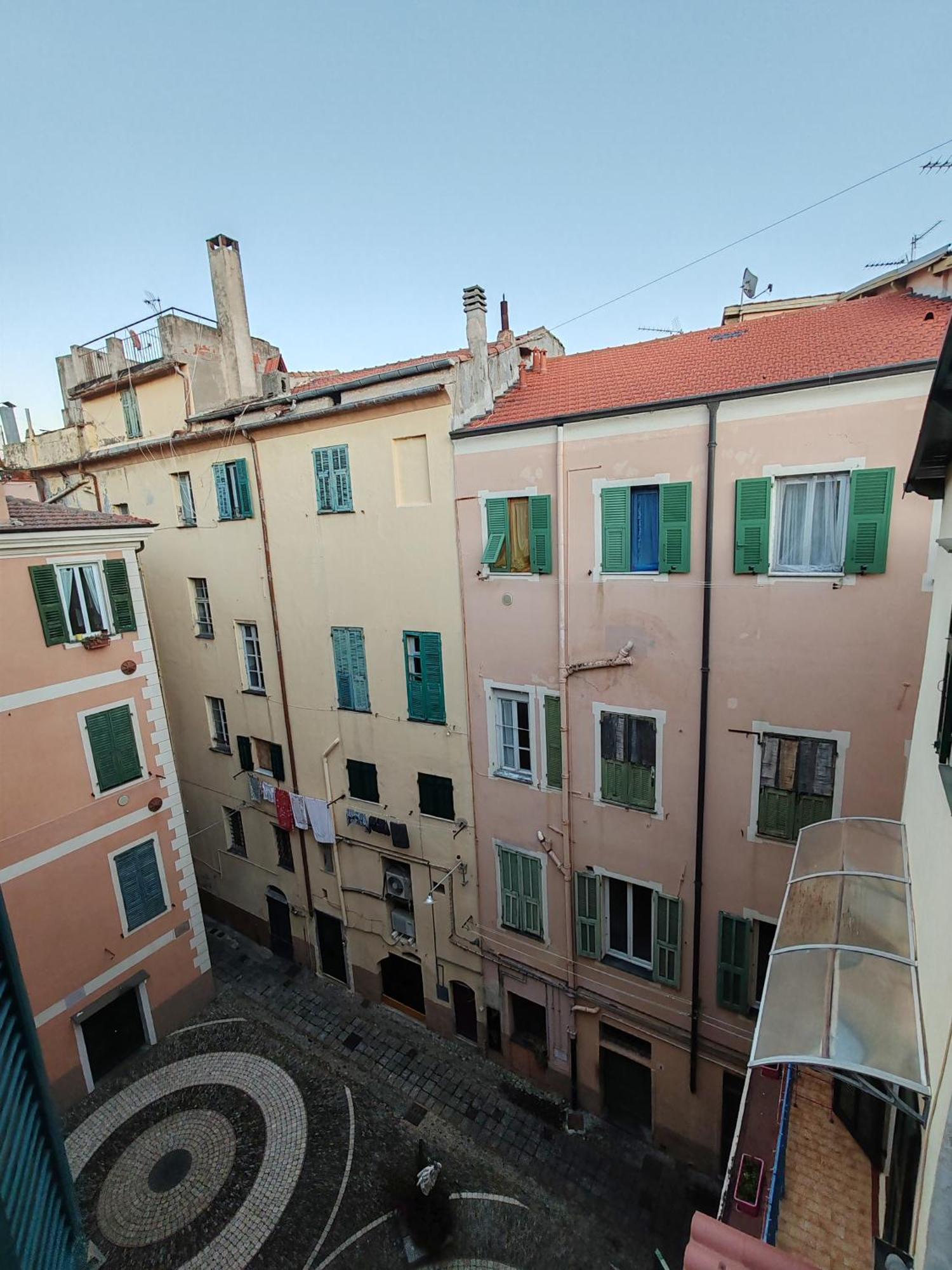 La Scalinata Apartment บอร์ดิเกรา ภายนอก รูปภาพ
